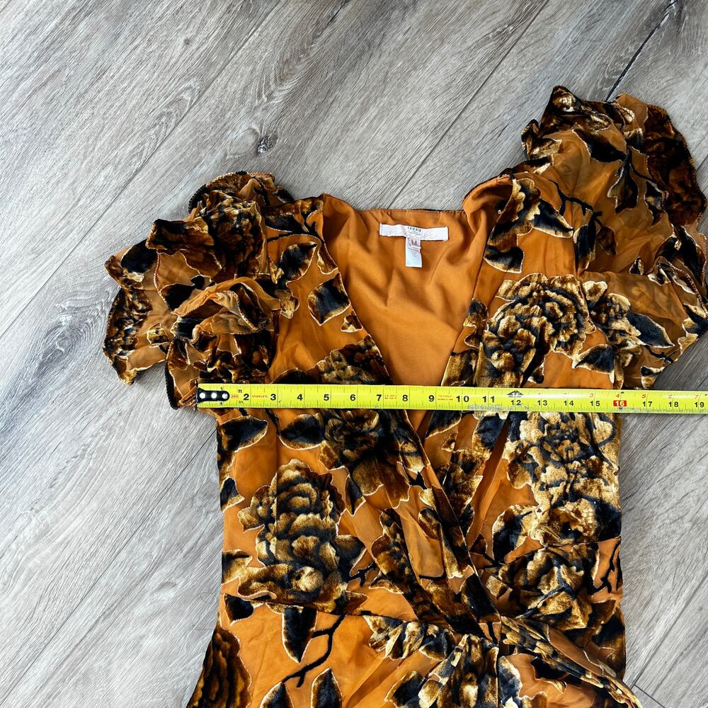 HUTCH Women's Zola Velvet Maxi Dress Size M In Gold Multi - Picture 6 of 11